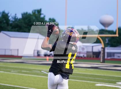 Thumbnail 3 in Kansas vs Missouri All Star Game photogallery.