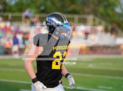 Thumbnail 3 in Kansas vs Missouri All Star Game photogallery.