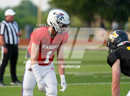Thumbnail 1 in Kansas vs Missouri All Star Game photogallery.