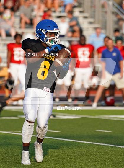 Thumbnail 2 in Kansas vs Missouri All Star Game photogallery.