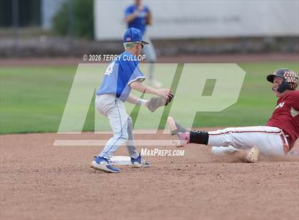 Thumbnail 1 in Carbon vs. Logan (UHSAA 3A Bracket Play) photogallery.