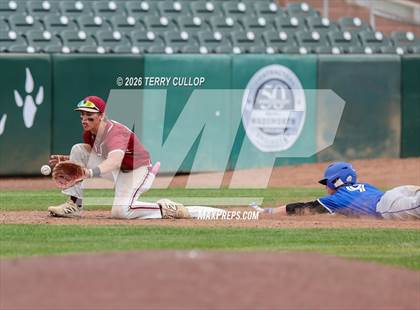 Thumbnail 2 in Carbon vs. Logan (UHSAA 3A Bracket Play) photogallery.