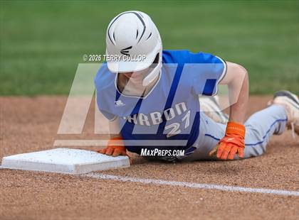 Thumbnail 3 in Carbon vs. Logan (UHSAA 3A Bracket Play) photogallery.