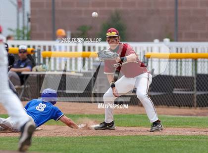 Thumbnail 2 in Carbon vs. Logan (UHSAA 3A Bracket Play) photogallery.