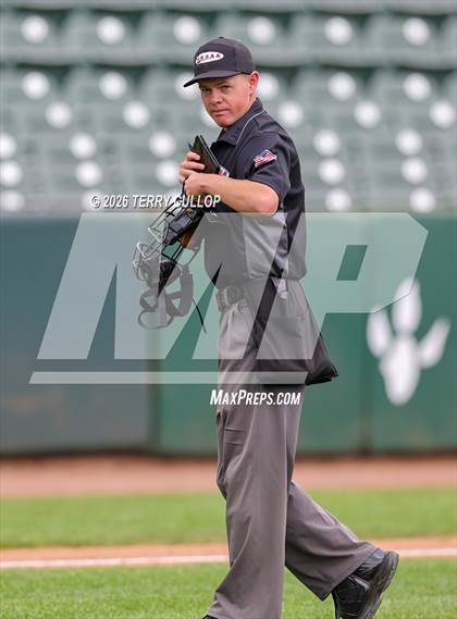 Thumbnail 1 in Carbon vs. Logan (UHSAA 3A Bracket Play) photogallery.