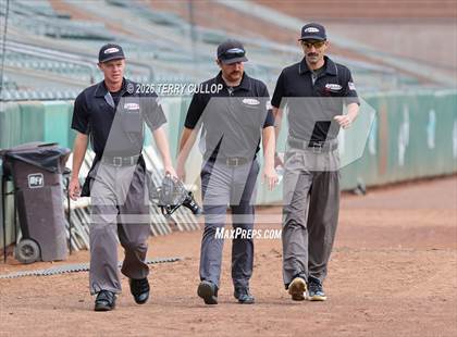 Thumbnail 2 in Carbon vs. Logan (UHSAA 3A Bracket Play) photogallery.