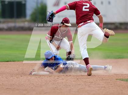 Thumbnail 1 in Carbon vs. Logan (UHSAA 3A Bracket Play) photogallery.