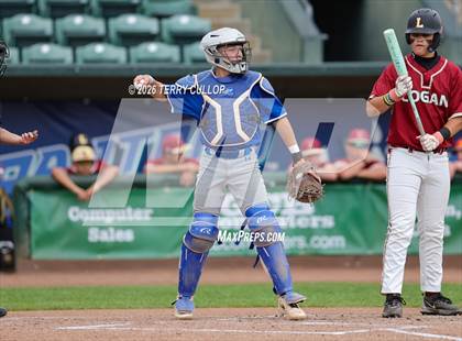 Thumbnail 2 in Carbon vs. Logan (UHSAA 3A Bracket Play) photogallery.