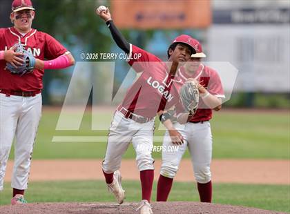 Thumbnail 1 in Carbon vs. Logan (UHSAA 3A Bracket Play) photogallery.