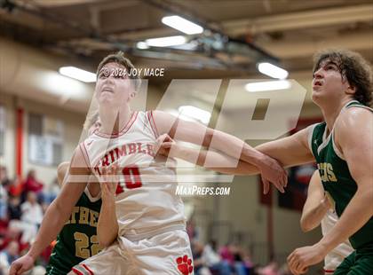 Thumbnail 2 in Athens vs. Trimble photogallery.