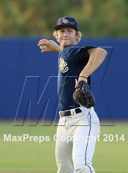 Thumbnail 3 in Granite Hills vs. La Costa Canyon (CIF-SDS Open Division Final) photogallery.
