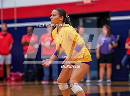 Thumbnail 1 in Sanger @ Aubrey photogallery.