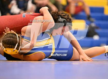 Thumbnail 2 in Steele Canyon @ Grossmont photogallery.