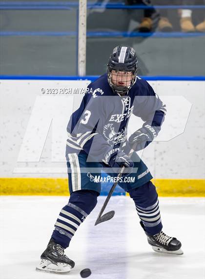 Thumbnail 2 in Concord vs Exeter (Brian C. Stone Christmas Tournament) photogallery.