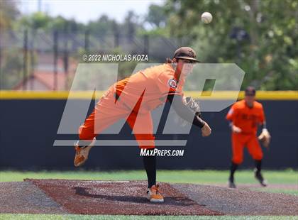 Thumbnail 3 in Huntington Beach vs. JSerra Catholic (CIF SoCal Regional D1 Final) photogallery.