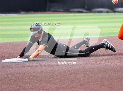 Thumbnail 1 in Huntington Beach vs. JSerra Catholic (CIF SoCal Regional D1 Final) photogallery.