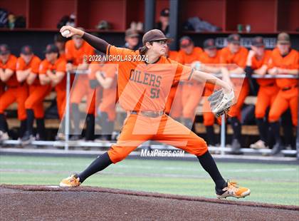 Thumbnail 2 in Huntington Beach vs. JSerra Catholic (CIF SoCal Regional D1 Final) photogallery.