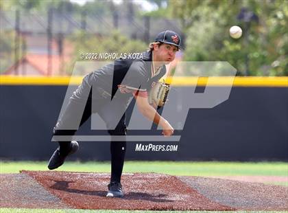 Thumbnail 3 in Huntington Beach vs. JSerra Catholic (CIF SoCal Regional D1 Final) photogallery.