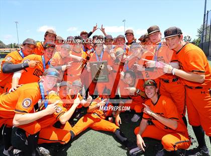 Thumbnail 3 in Huntington Beach vs. JSerra Catholic (CIF SoCal Regional D1 Final) photogallery.