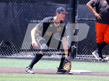 Thumbnail 3 in Huntington Beach vs. JSerra Catholic (CIF SoCal Regional D1 Final) photogallery.