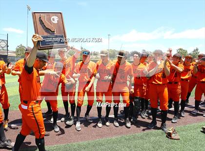 Thumbnail 1 in Huntington Beach vs. JSerra Catholic (CIF SoCal Regional D1 Final) photogallery.