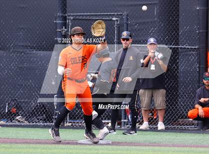Thumbnail 1 in Huntington Beach vs. JSerra Catholic (CIF SoCal Regional D1 Final) photogallery.