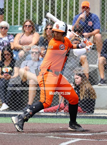 Thumbnail 1 in Huntington Beach vs. JSerra Catholic (CIF SoCal Regional D1 Final) photogallery.