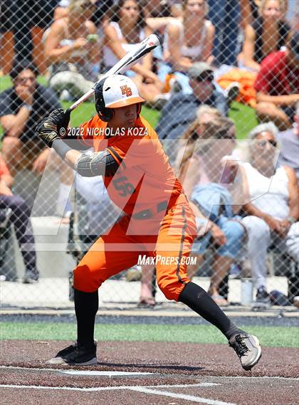 Thumbnail 3 in Huntington Beach vs. JSerra Catholic (CIF SoCal Regional D1 Final) photogallery.