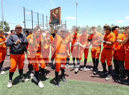 Thumbnail 2 in Huntington Beach vs. JSerra Catholic (CIF SoCal Regional D1 Final) photogallery.