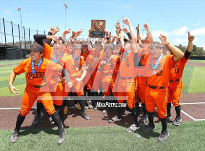 Thumbnail 1 in Huntington Beach vs. JSerra Catholic (CIF SoCal Regional D1 Final) photogallery.