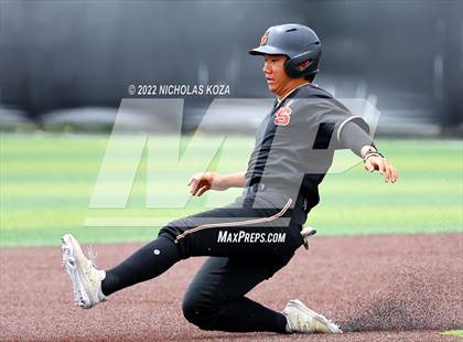 Thumbnail 1 in Huntington Beach vs. JSerra Catholic (CIF SoCal Regional D1 Final) photogallery.