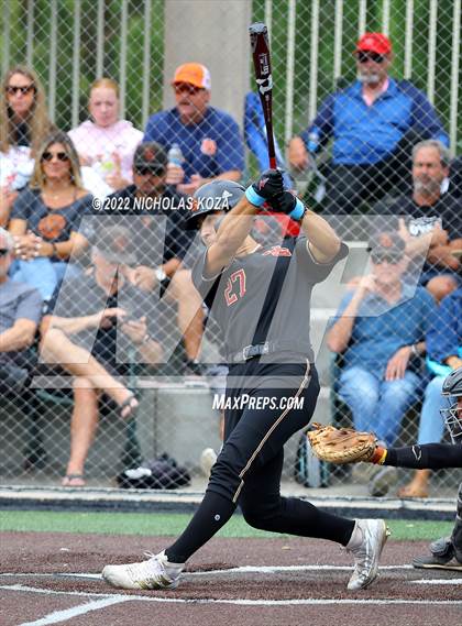 Thumbnail 1 in Huntington Beach vs. JSerra Catholic (CIF SoCal Regional D1 Final) photogallery.