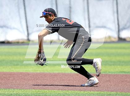 Thumbnail 3 in Huntington Beach vs. JSerra Catholic (CIF SoCal Regional D1 Final) photogallery.