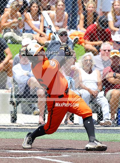 Thumbnail 2 in Huntington Beach vs. JSerra Catholic (CIF SoCal Regional D1 Final) photogallery.