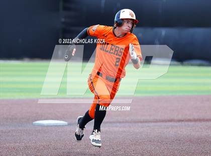 Thumbnail 2 in Huntington Beach vs. JSerra Catholic (CIF SoCal Regional D1 Final) photogallery.