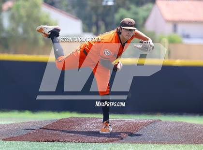 Thumbnail 3 in Huntington Beach vs. JSerra Catholic (CIF SoCal Regional D1 Final) photogallery.