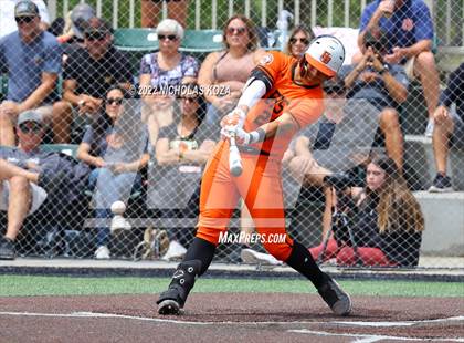 Thumbnail 2 in Huntington Beach vs. JSerra Catholic (CIF SoCal Regional D1 Final) photogallery.