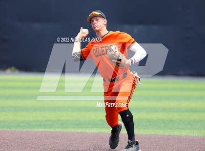 Thumbnail 3 in Huntington Beach vs. JSerra Catholic (CIF SoCal Regional D1 Final) photogallery.