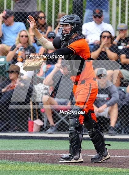 Thumbnail 1 in Huntington Beach vs. JSerra Catholic (CIF SoCal Regional D1 Final) photogallery.
