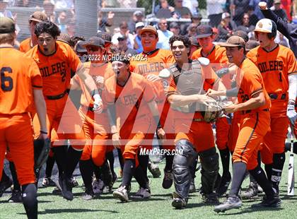 Thumbnail 3 in Huntington Beach vs. JSerra Catholic (CIF SoCal Regional D1 Final) photogallery.