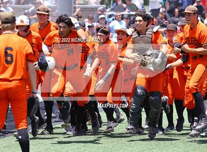 Thumbnail 2 in Huntington Beach vs. JSerra Catholic (CIF SoCal Regional D1 Final) photogallery.