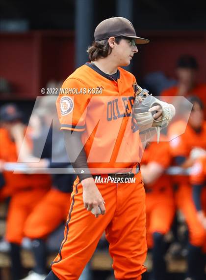 Thumbnail 1 in Huntington Beach vs. JSerra Catholic (CIF SoCal Regional D1 Final) photogallery.
