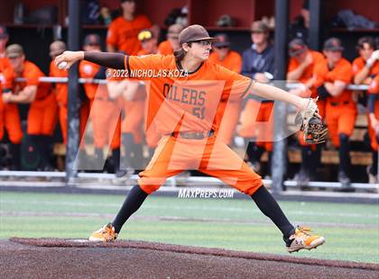 Thumbnail 1 in Huntington Beach vs. JSerra Catholic (CIF SoCal Regional D1 Final) photogallery.
