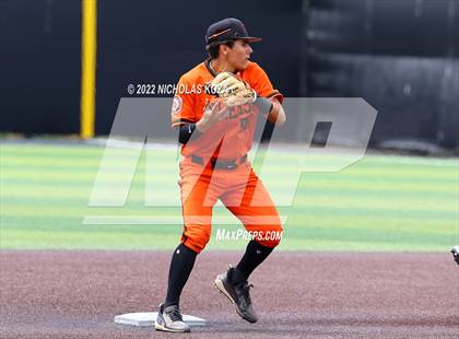 Thumbnail 2 in Huntington Beach vs. JSerra Catholic (CIF SoCal Regional D1 Final) photogallery.