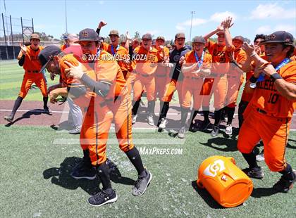 Thumbnail 1 in Huntington Beach vs. JSerra Catholic (CIF SoCal Regional D1 Final) photogallery.