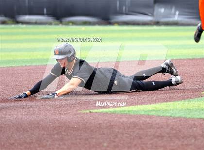 Thumbnail 2 in Huntington Beach vs. JSerra Catholic (CIF SoCal Regional D1 Final) photogallery.