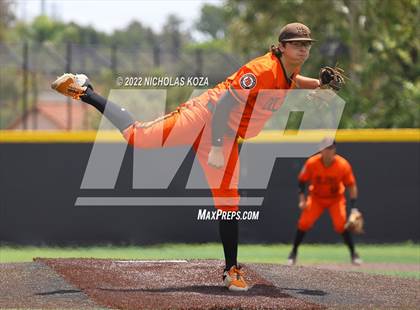 Thumbnail 3 in Huntington Beach vs. JSerra Catholic (CIF SoCal Regional D1 Final) photogallery.