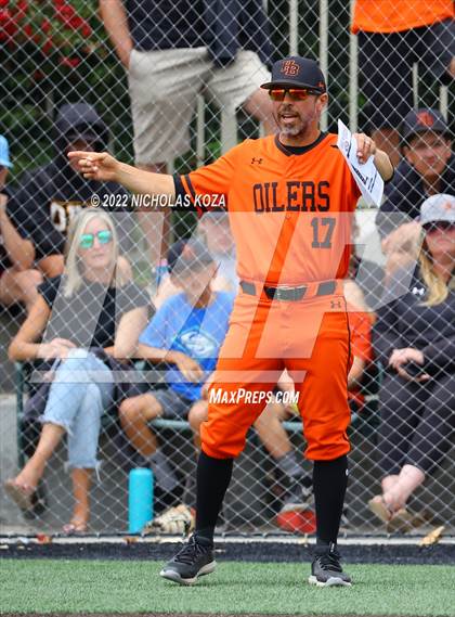 Thumbnail 2 in Huntington Beach vs. JSerra Catholic (CIF SoCal Regional D1 Final) photogallery.