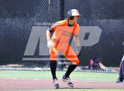 Thumbnail 2 in Huntington Beach vs. JSerra Catholic (CIF SoCal Regional D1 Final) photogallery.
