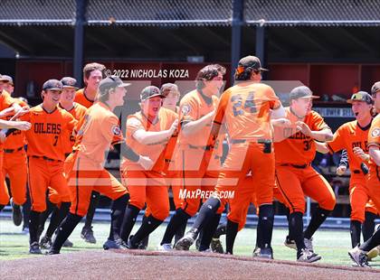 Thumbnail 1 in Huntington Beach vs. JSerra Catholic (CIF SoCal Regional D1 Final) photogallery.